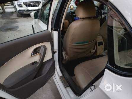 Volkswagen Vento 2010 Highline Petrol Very Well Maintained