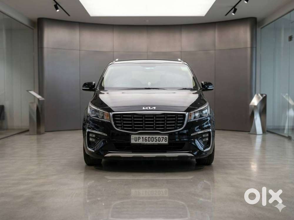 Kia Carnival Limousine, 2022, Petrol