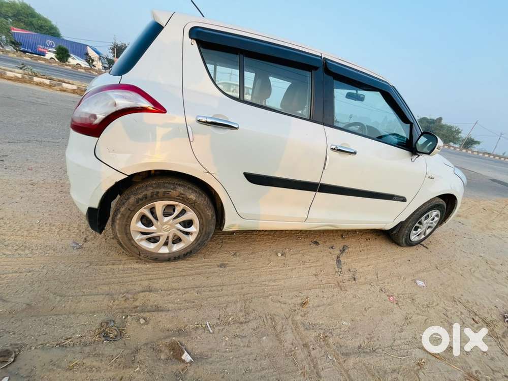 Maruti Suzuki Swift 2016 Diesel 99500 Km Driven