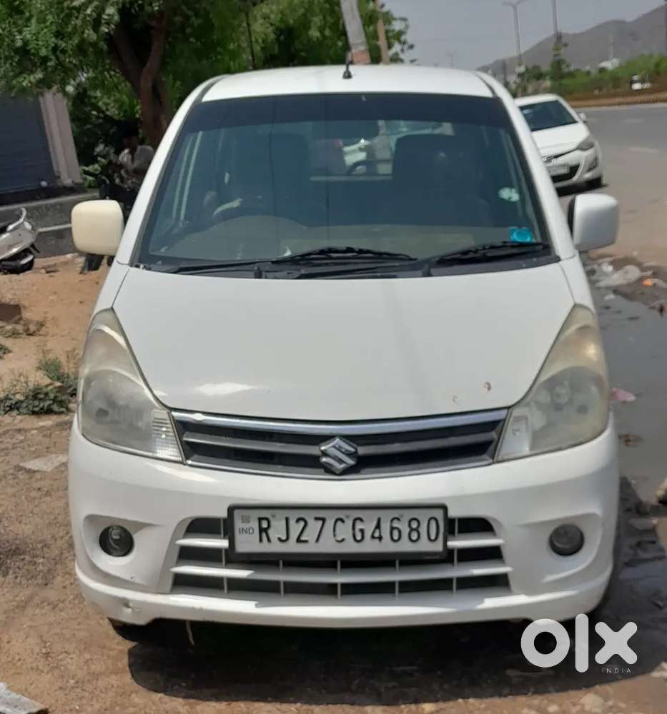 Maruti Suzuki Estilo 2013