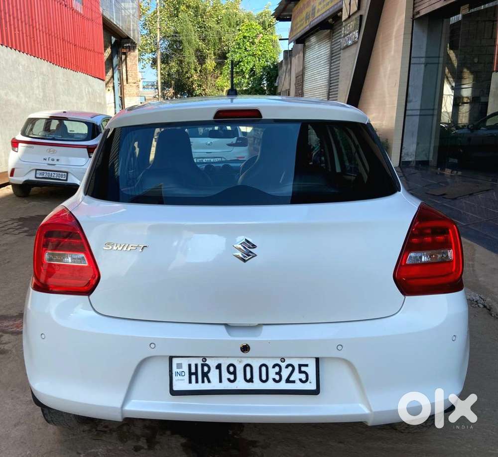 Maruti Suzuki Swift 1.2 Lxi (o), 2020, Petrol