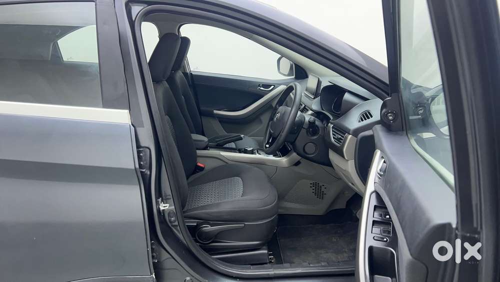 Tata Nexon 1.2 Revotron Xza Plus (l), 2019, Petrol