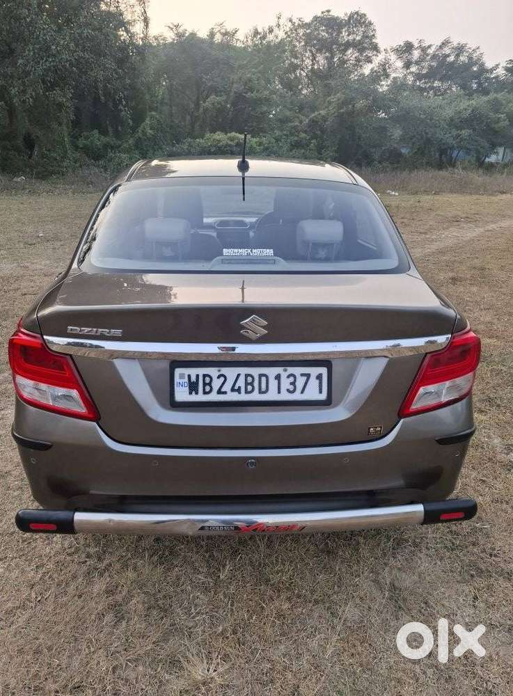 Maruti Suzuki Dzire 1.2 Vxi, 2022, Petrol