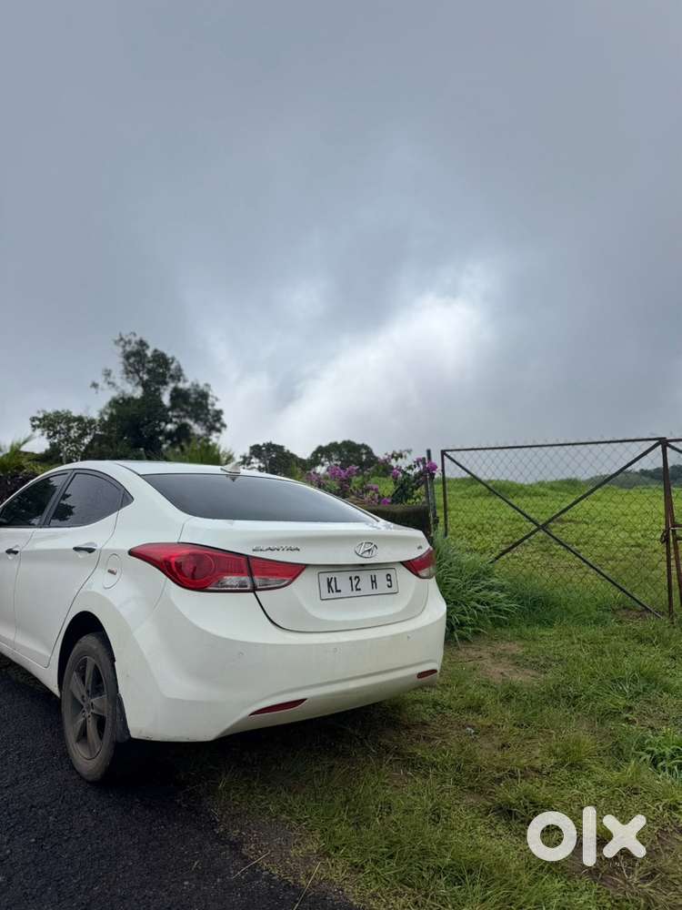 Hyundai Elantra Diesel 2012