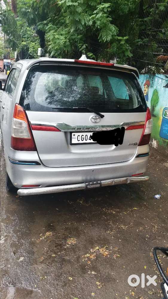 Toyota Innova Diesel 2011
