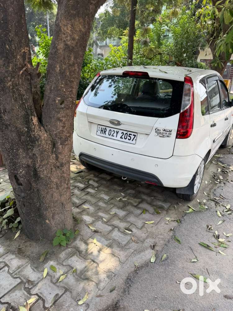 2011 Ford Figo Petrol