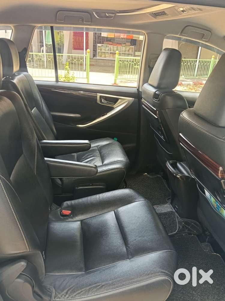 Toyota Innova Crysta 2.4 Z 7 Str, 2017, Diesel