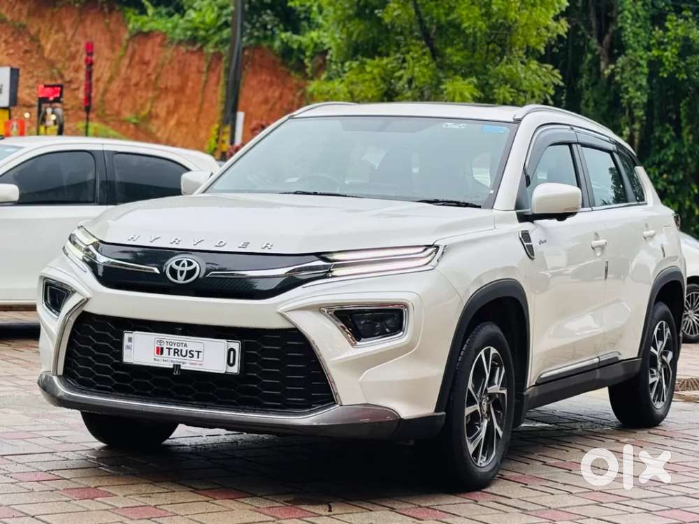 Toyota Urban Cruiser Hyryder 1.5 V Hybrid, 2025, Petrol