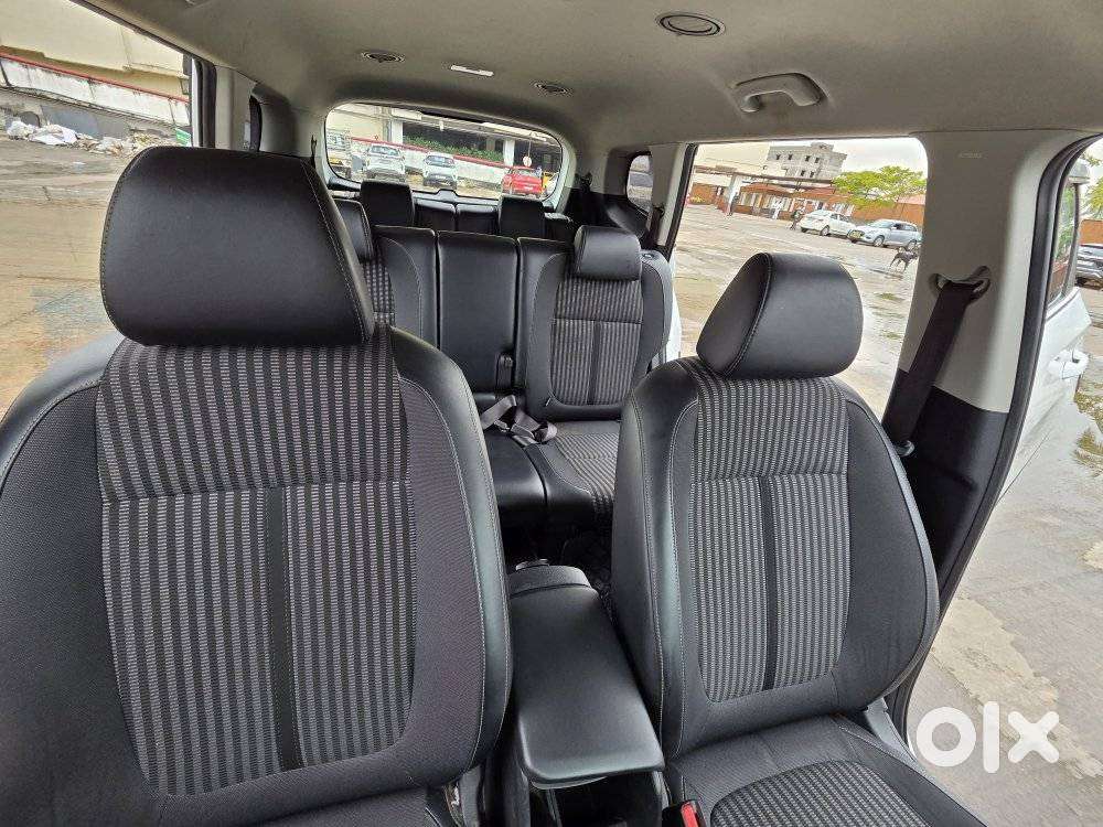 Kia Carens 1.4 Prestige 7 Str, 2023, Petrol