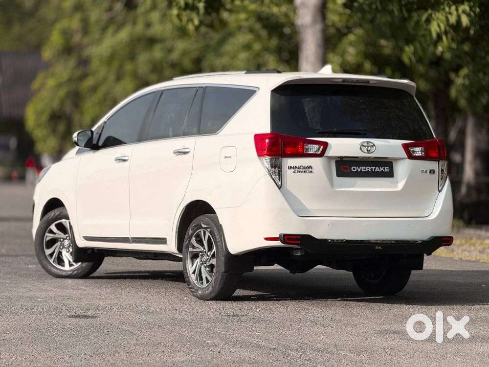 Toyota Innova Crysta [2020-ongoing] 2.4 Gx 7 Str, 2021, Diesel