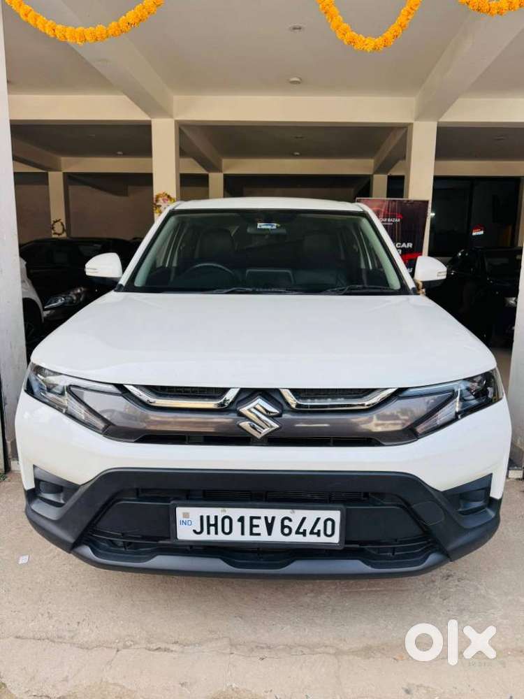 Maruti Suzuki Brezza 1.5 Lxi Smart Hybrid, 2022, Petrol