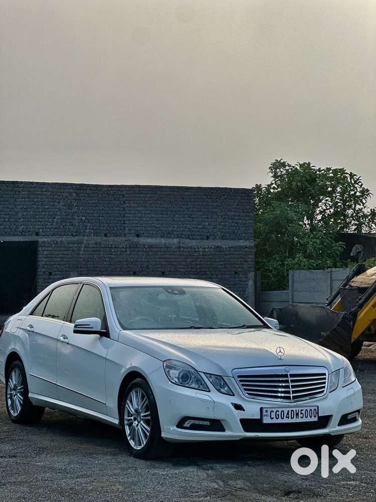 Mercedes-benz E-class 240 V6 At, 2010, Petrol