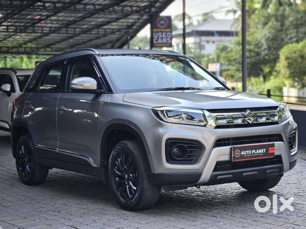 Maruti Suzuki Brezza 1.5 Zxi Smart Hybrid, 2020, Petrol