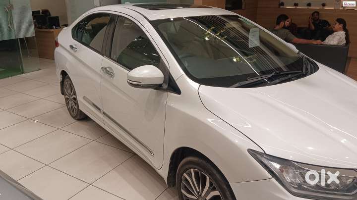 Honda City I-vtec Cvt Zx, 2017, Petrol