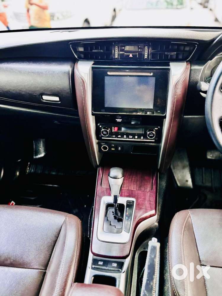 Toyota Fortuner 4x2 At 2.8 Diesel, 2017, Diesel