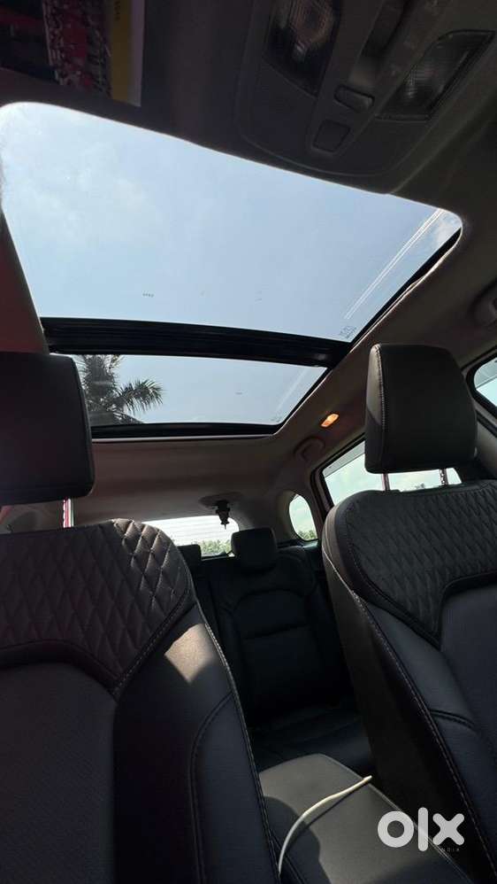 Maruti Suzuki Grand Vitara 2025 Hybrid Automatic Full Option