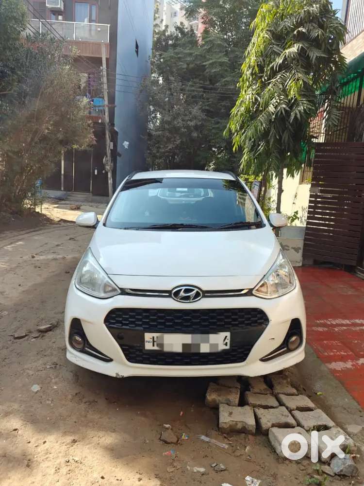 Hyundai Grand I10 Sportz 1.2 Petrol + Cng (oct 2017) - Well Maintained