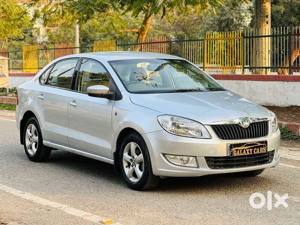 Skoda Rapid 1.6 Mpi Elegance, 2013, Petrol