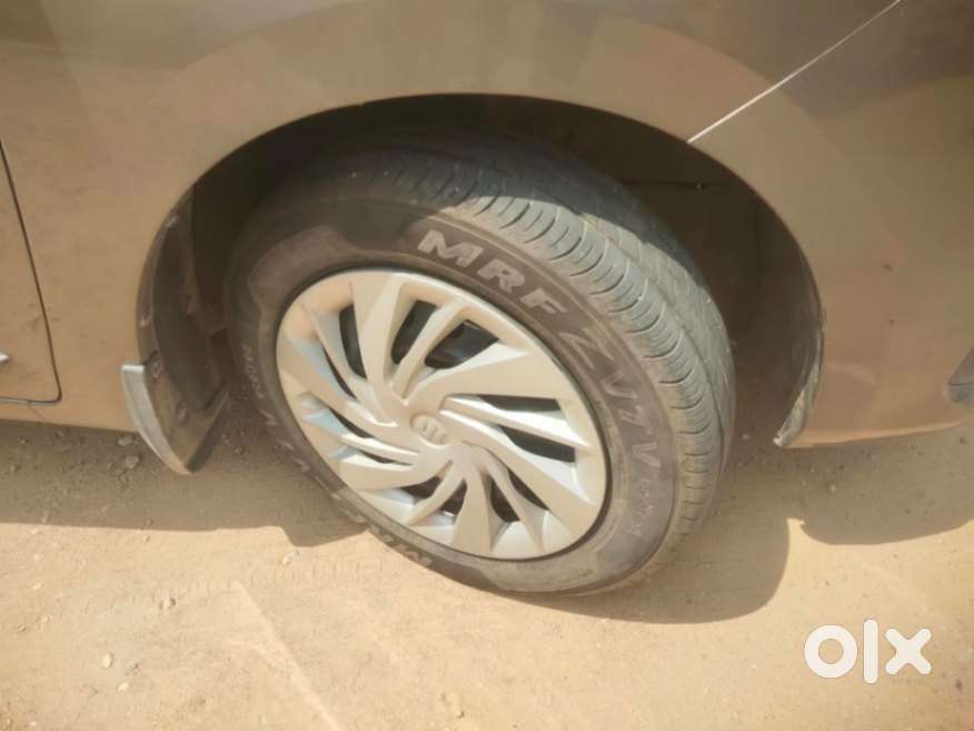 Maruti Suzuki Ertiga 1.5 Vxi, 2021, Petrol