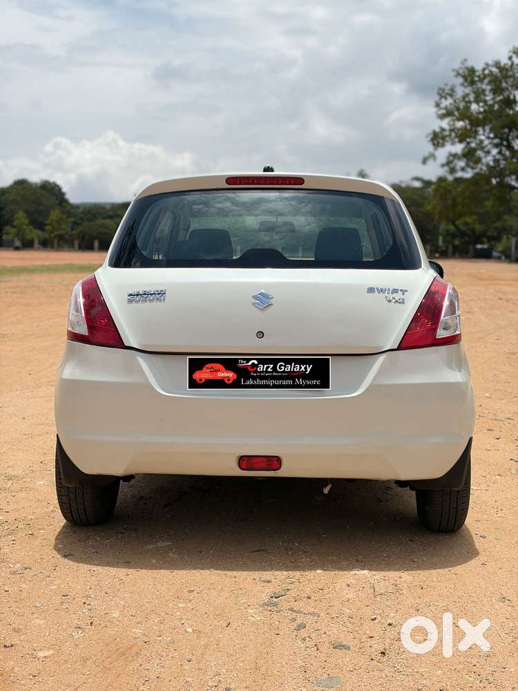 Maruti Suzuki Swift Vxi Optional, 2012, Petrol