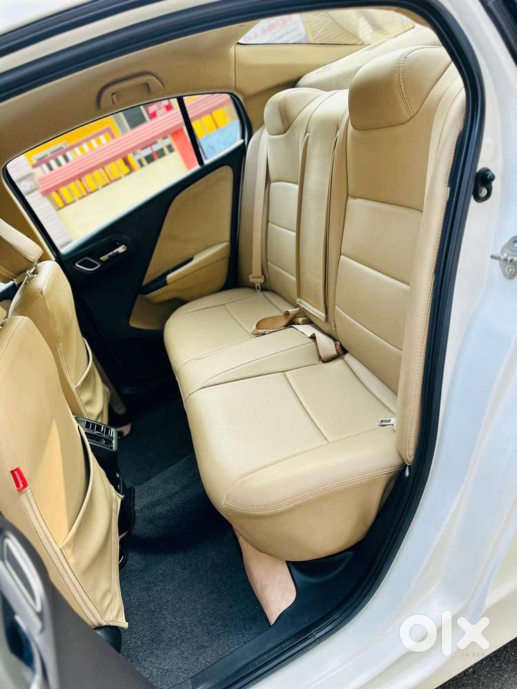 Honda City V Mt Exclusive, 2022, Petrol