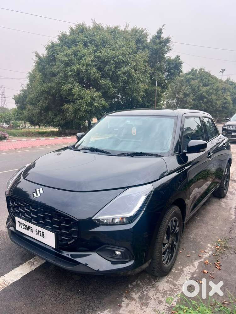 Maruti Suzuki Swift Petrol 15000 Km Driven