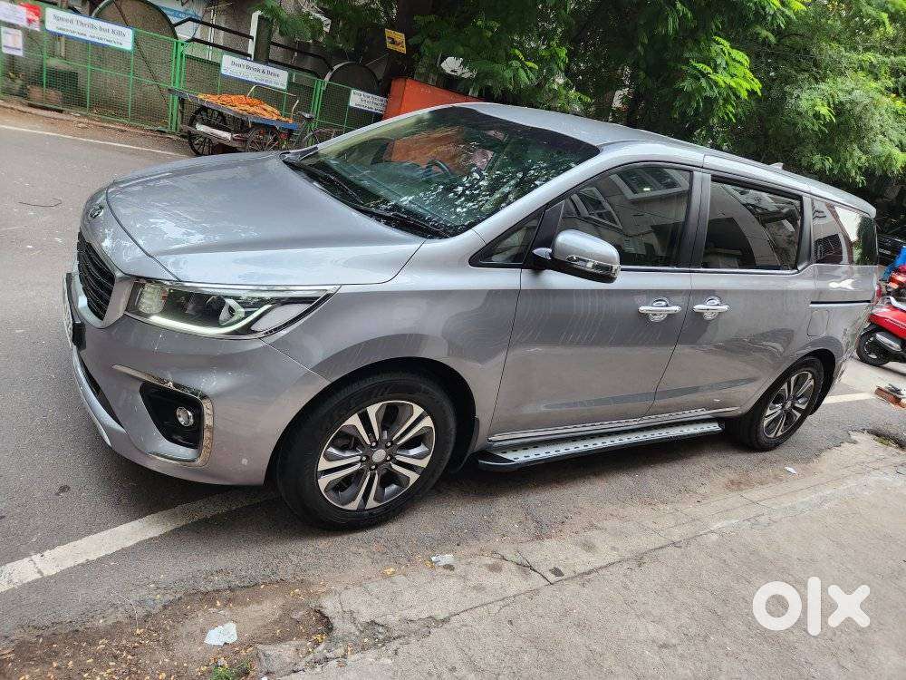 Kia Carnival Premium, 2020, Diesel