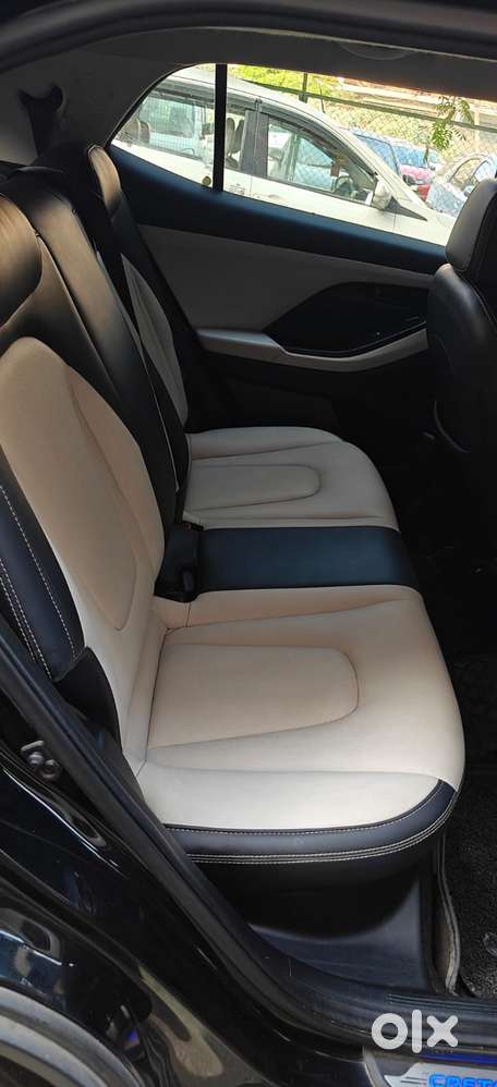 Hyundai Creta 1.5 E Petrol, 2022, Petrol