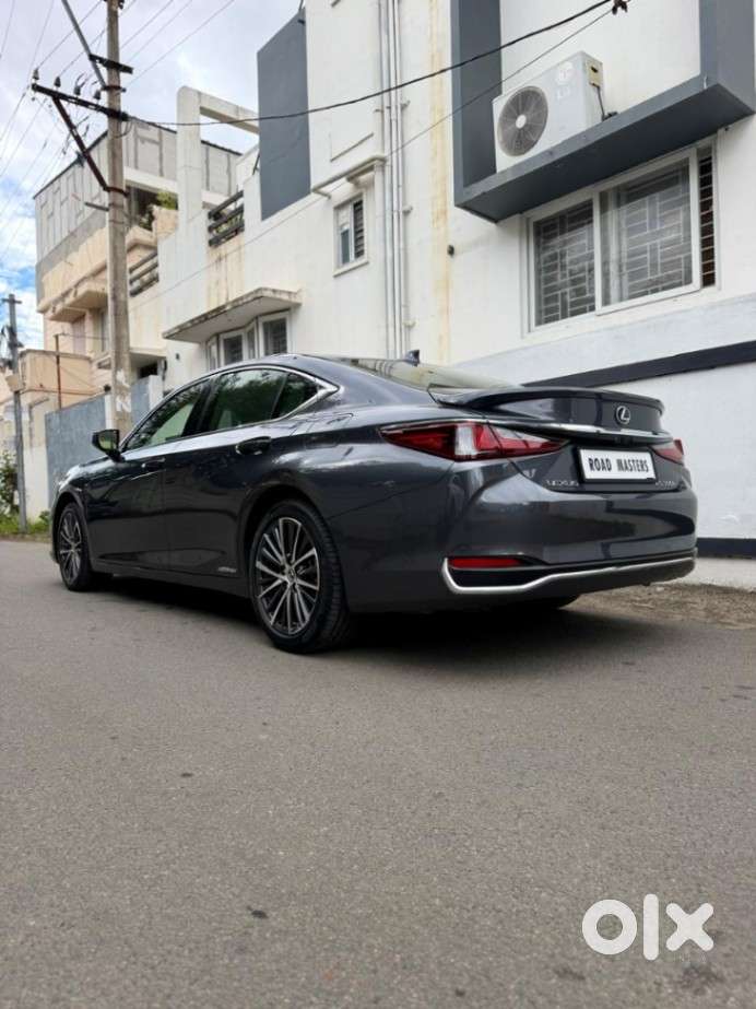 Lexus Es 300h Luxury, 2022, Petrol