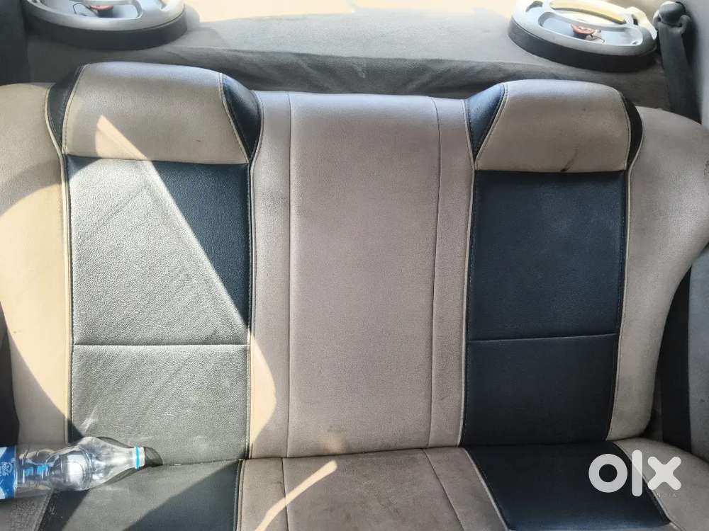 Ford Ikon 2005
