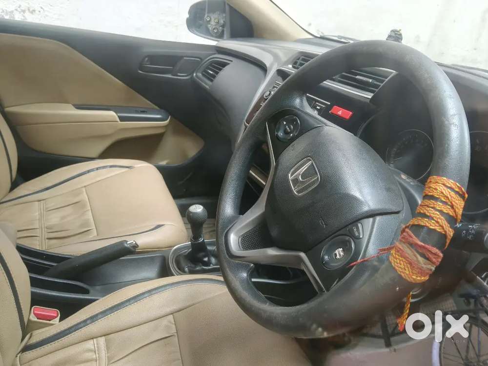 Honda City 2014 पेट्रोल मैनुअल