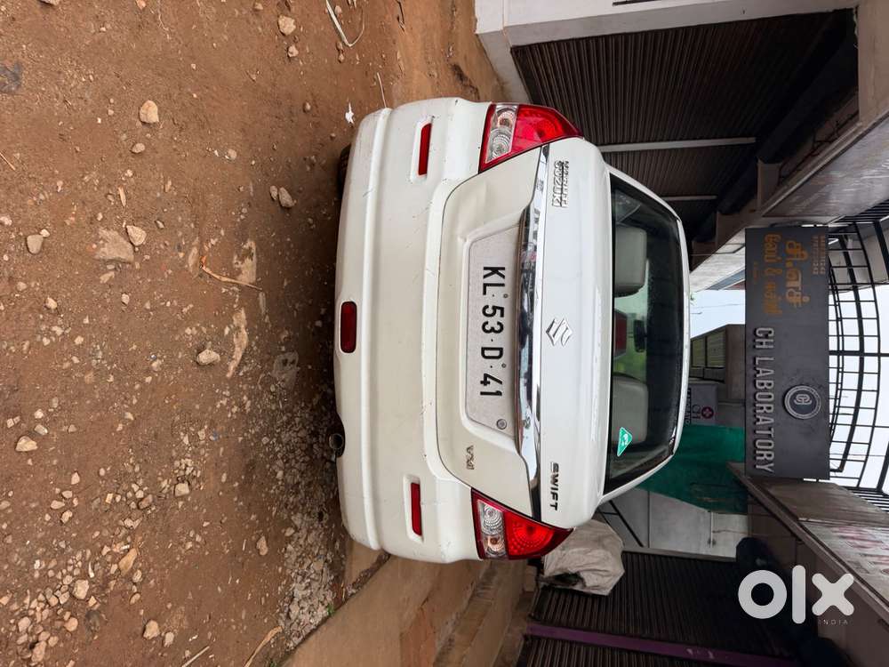 Swift Dzire With Slightly Negotiable