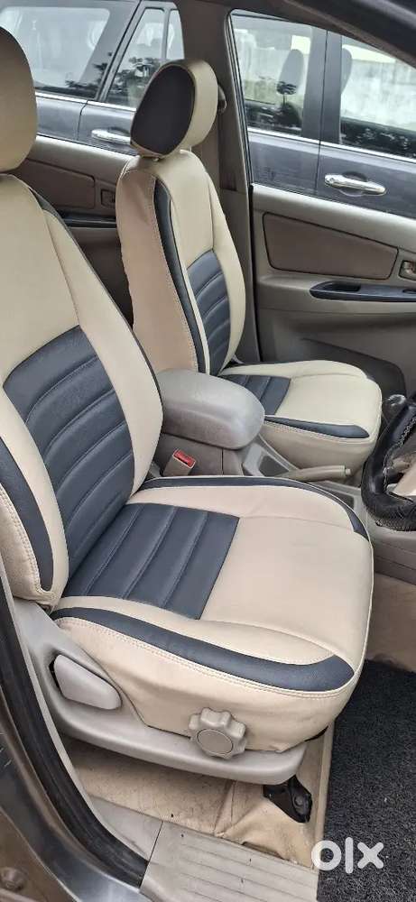 Toyota Innova 7 Str 2013 End 2014reg