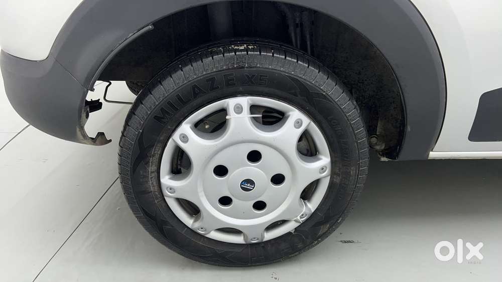 Renault Triber Rxz, 2019, Petrol