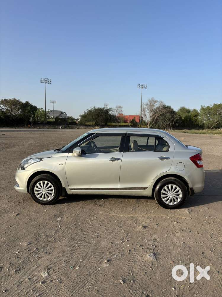 Maruti Suzuki Swift Dzire Vxi Optional, 2016, Petrol
