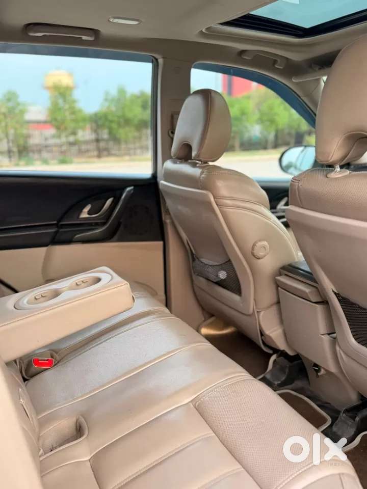 Mahindra Xuv500 At W10 Awd, 2018, Diesel
