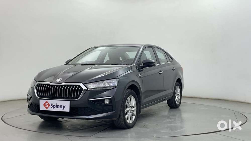Skoda Slavia Ambition 1.0l Tsi At, 2024, Petrol