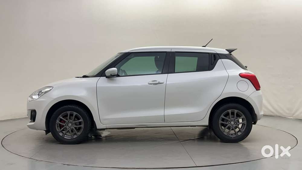 Maruti Suzuki Swift Amt Zxi, 2023, Petrol