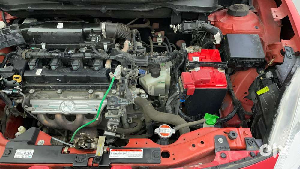 Maruti Suzuki Swift Amt Zxi, 2022, Petrol