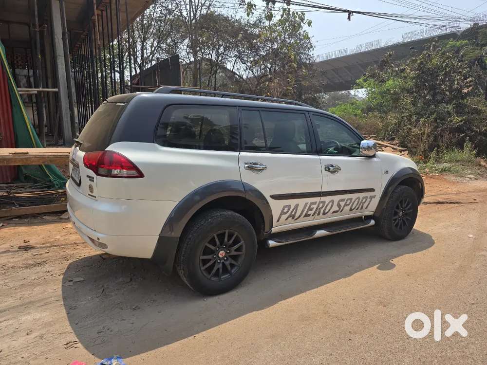 Mitsubishi Pajero Sport 2018 Diesel Well Maintained