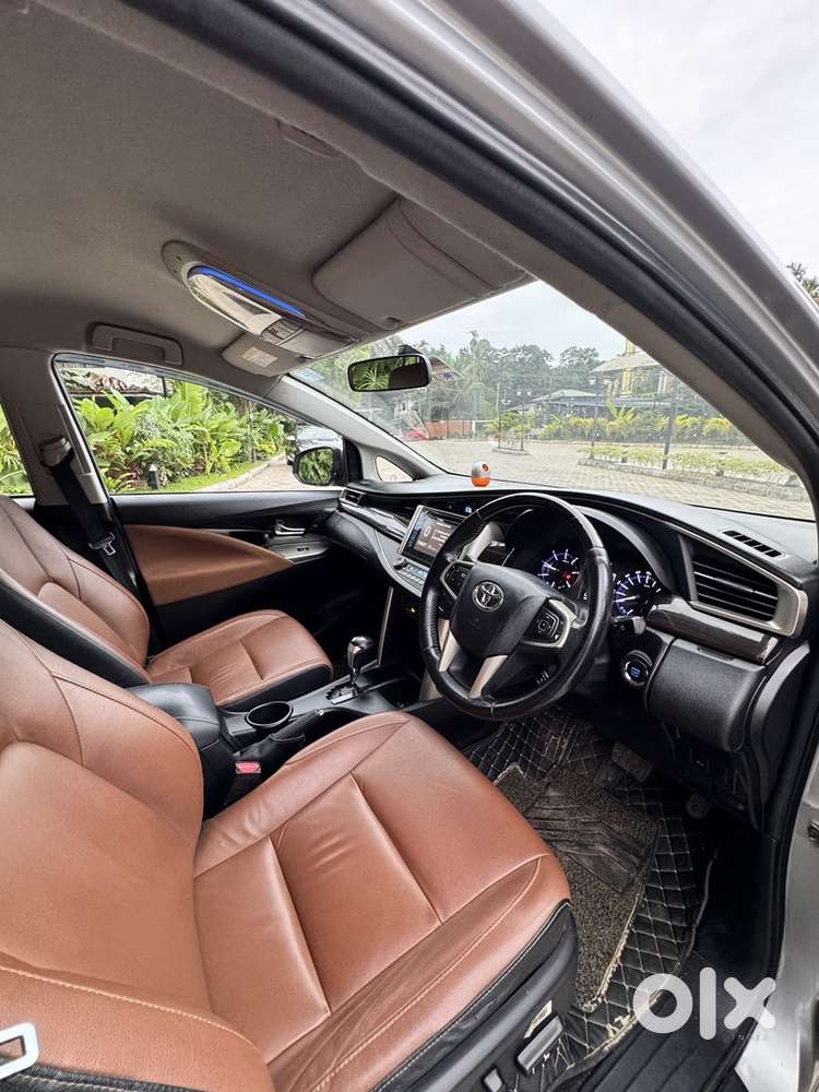 Toyota Innova Crysta 2018