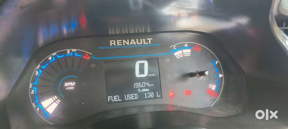 Renault Triber Rxz, 2024, Petrol