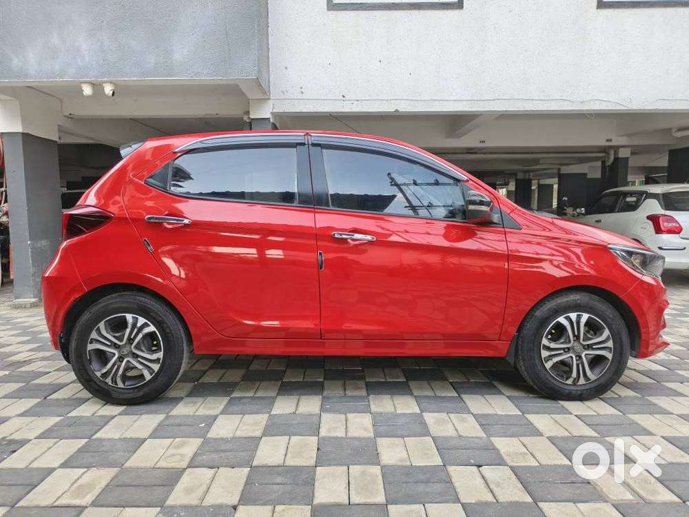 Tata Tiago 1.2 Revotron Xza, 2020, Petrol