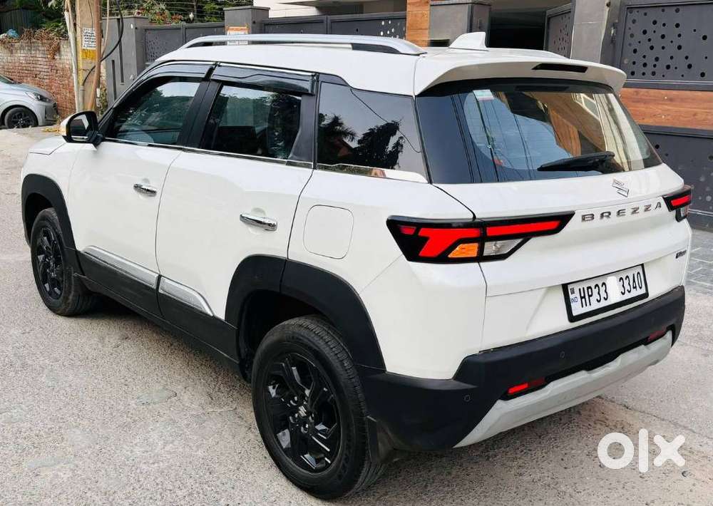 Maruti Suzuki Brezza 1.5 Zxi Smart Hybrid, 2025, Petrol