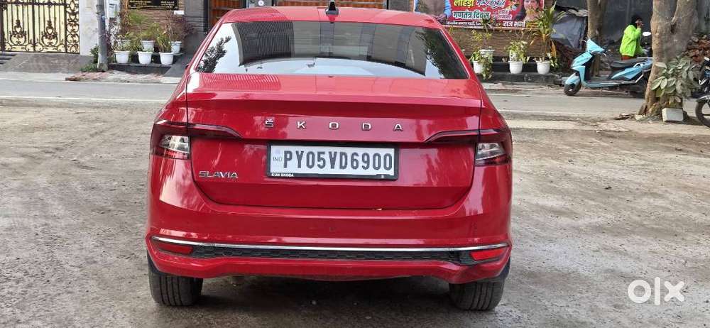 Skoda Slavia Style 1.0l Tsi Mt, 2023, Petrol