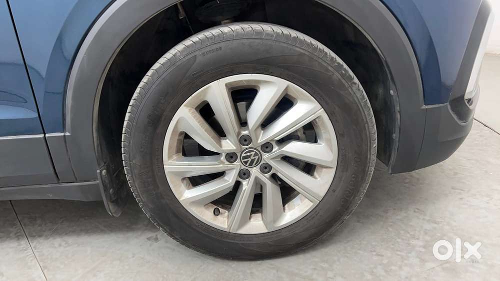 Volkswagen Taigun 1.0 Tsi Highline At, 2024, Petrol