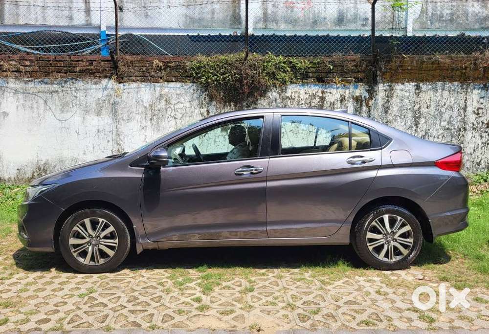 Honda City 1.5 V 5th Gen I-vtec Mt, 2018, Petrol