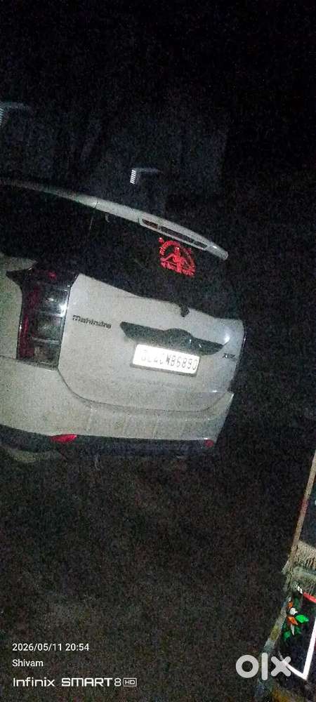 Mahindra Xuv500 2015 Diesel 200000 Km Driven