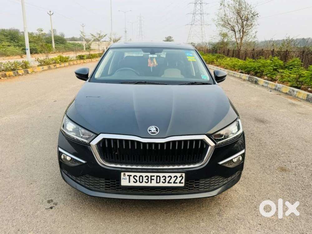 Skoda Slavia Style 1.5l Tsi Mt, 2022, Petrol