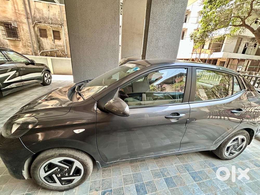 Hyundai Aura 2023 Cng & Hybrids Well Maintained